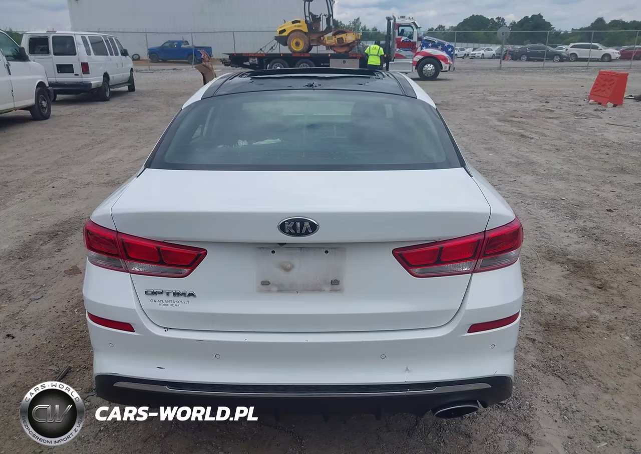 2019 Kia Optima Lx VIN:5XXGT4L36KG329502 - 16