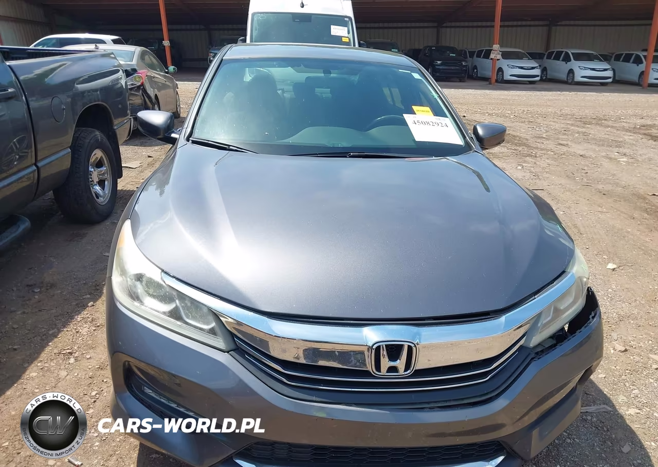 2017 Honda Accord Sport VIN:1HGCR2F55HA031656 - 12