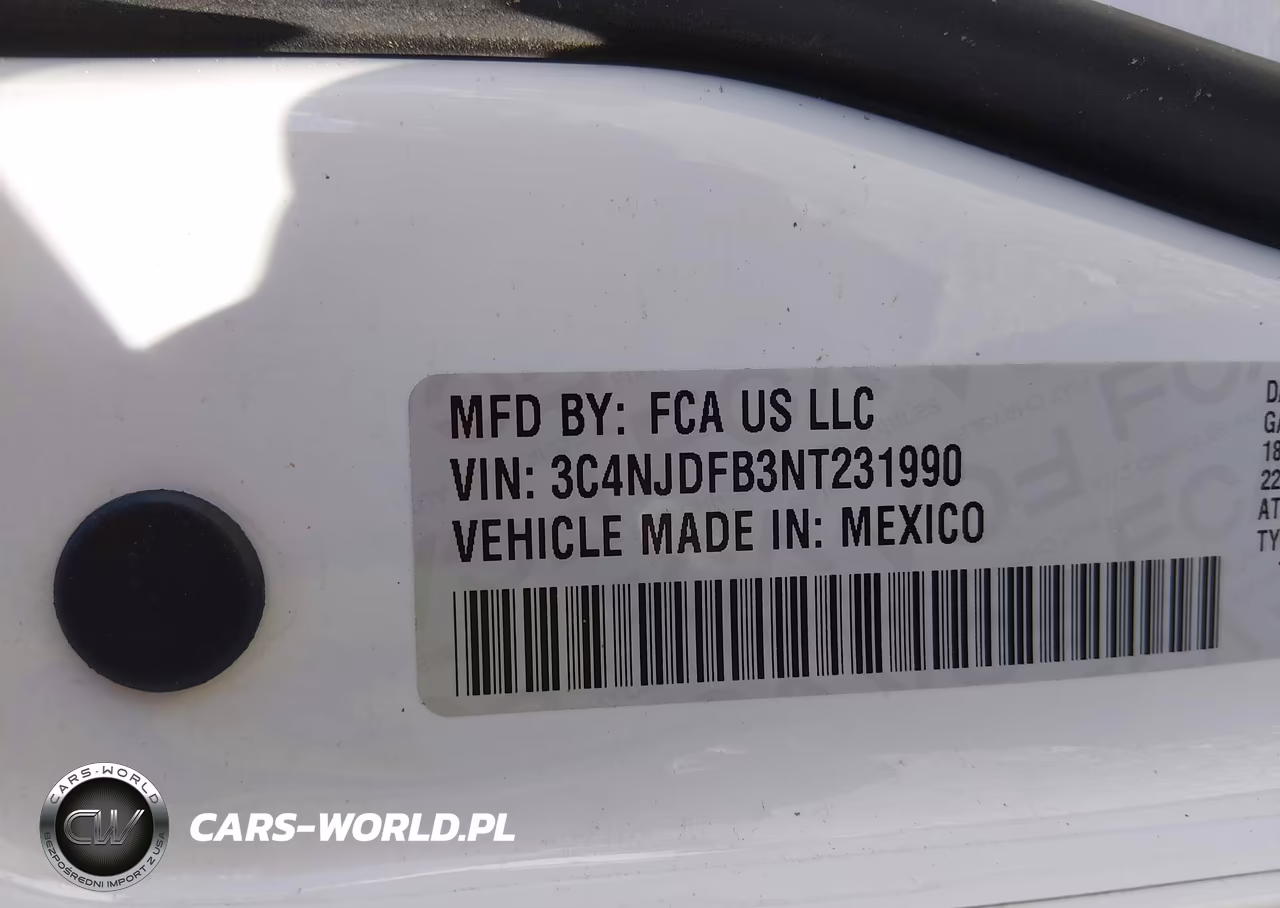 2022 Jeep Compass Latitude Lux 4X4 VIN:3C4NJDFB3NT231990 - 9
