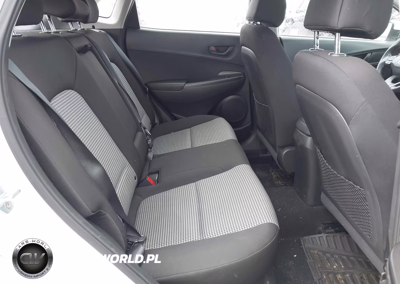 2018 Hyundai Kona Se VIN:KM8K1CAA6JU077041 - 8