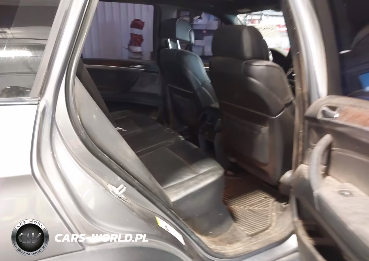 2007 BMW X5 4.8I VIN:4USFE83527LY65315 - 8
