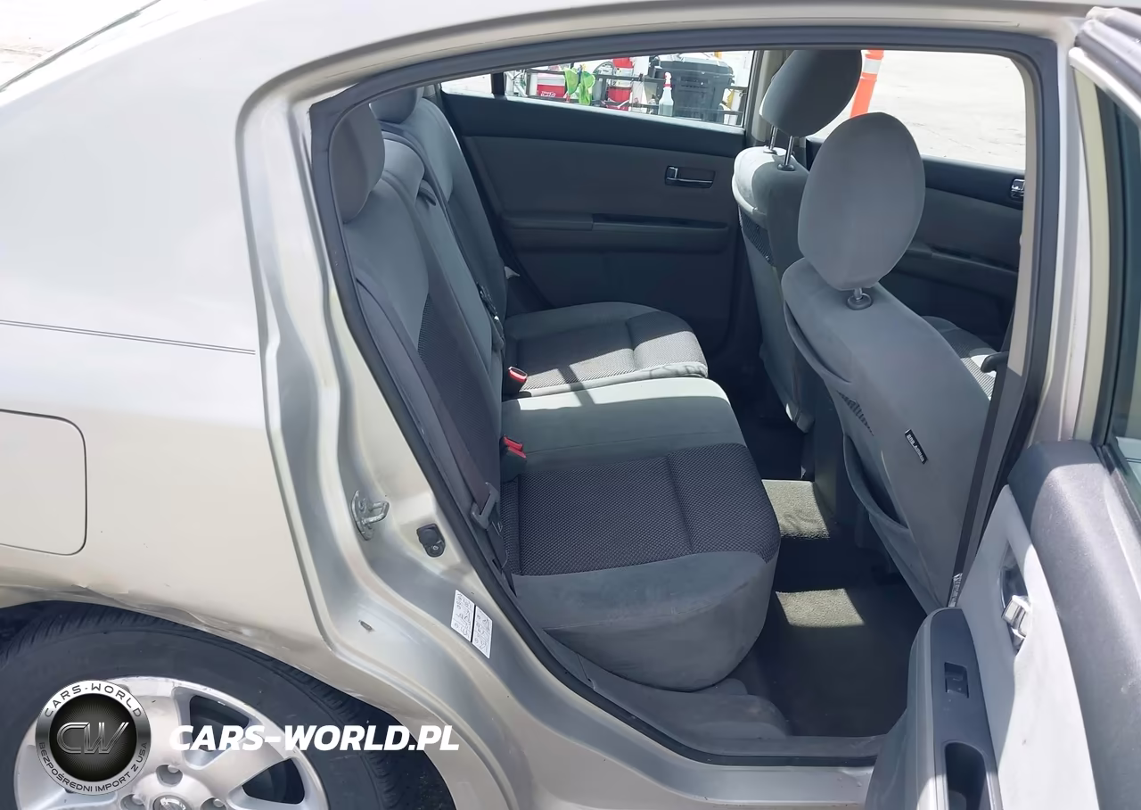 2007 Nissan Sentra 2.0S VIN:3N1AB61E27L630081 - 8