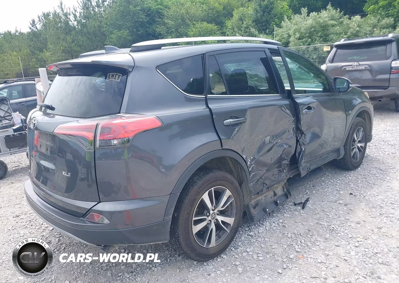 2018 Toyota Rav4 Xle VIN:2T3WFREV0JW481477 - 4