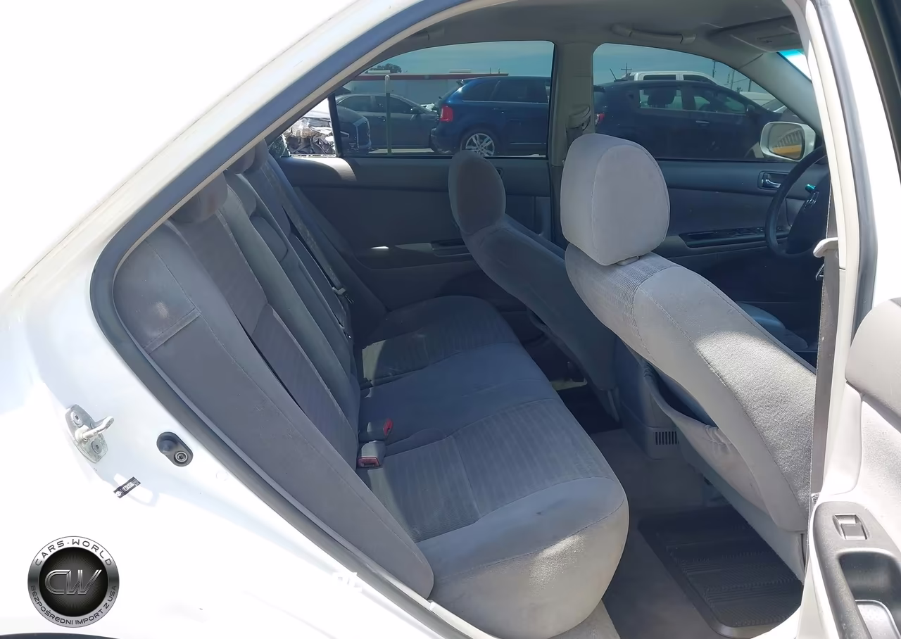 2005 Toyota Camry Le VIN:4T1BE32KX5U604466 - 8
