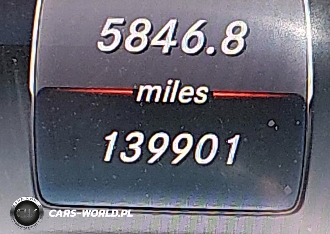2018 Mercedes-Benz C 300 4Matic VIN:WDDWF4KB5JR414702 - 16