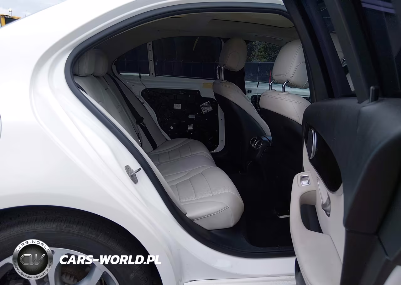 2018 Mercedes-Benz C 300 4Matic VIN:WDDWF4KB5JR414702 - 8