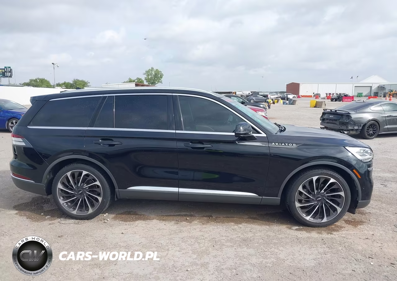 2020 Lincoln Aviator Reserve VIN:5LM5J7XC4LGL04657 - 13