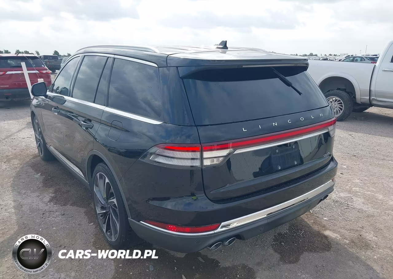 2020 Lincoln Aviator Reserve VIN:5LM5J7XC4LGL04657 - 3
