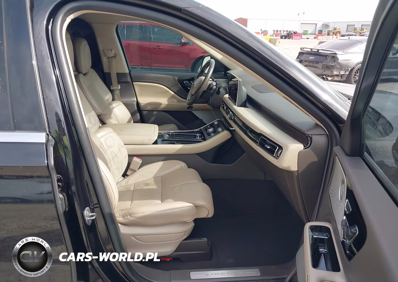 2020 Lincoln Aviator Reserve VIN:5LM5J7XC4LGL04657 - 5