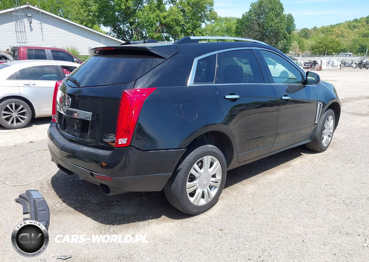2015 Cadillac Srx Luxury Collection VIN:3GYFNEE38FS558427 - 4