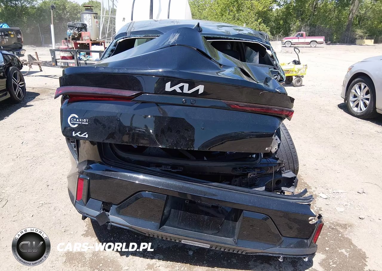2025 Kia K4 Gt-Line VIN:3KPFW4DE2SE042282 - 16