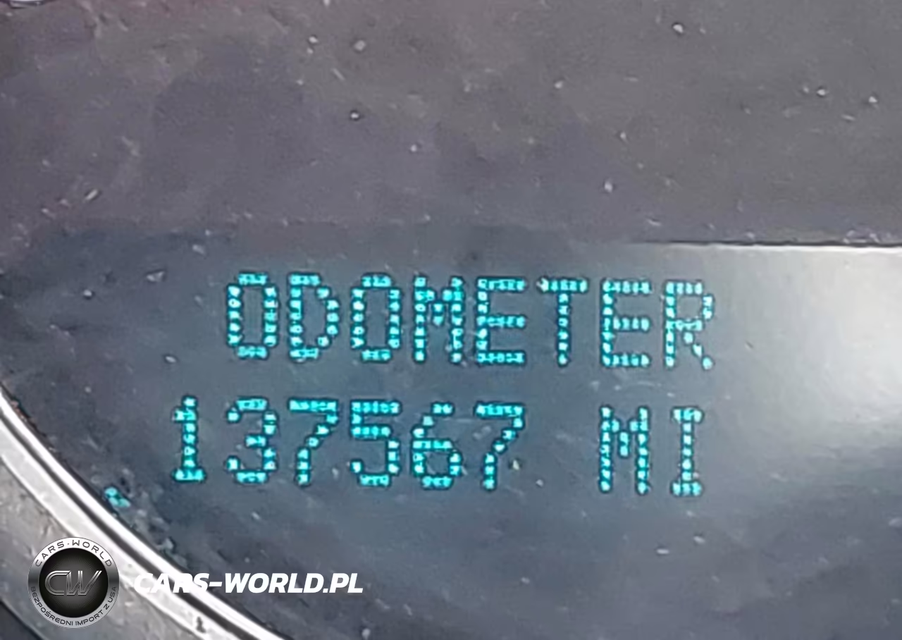 2010 Chevrolet Tahoe Ltz VIN:1GNUKCE02AR200503 - 16