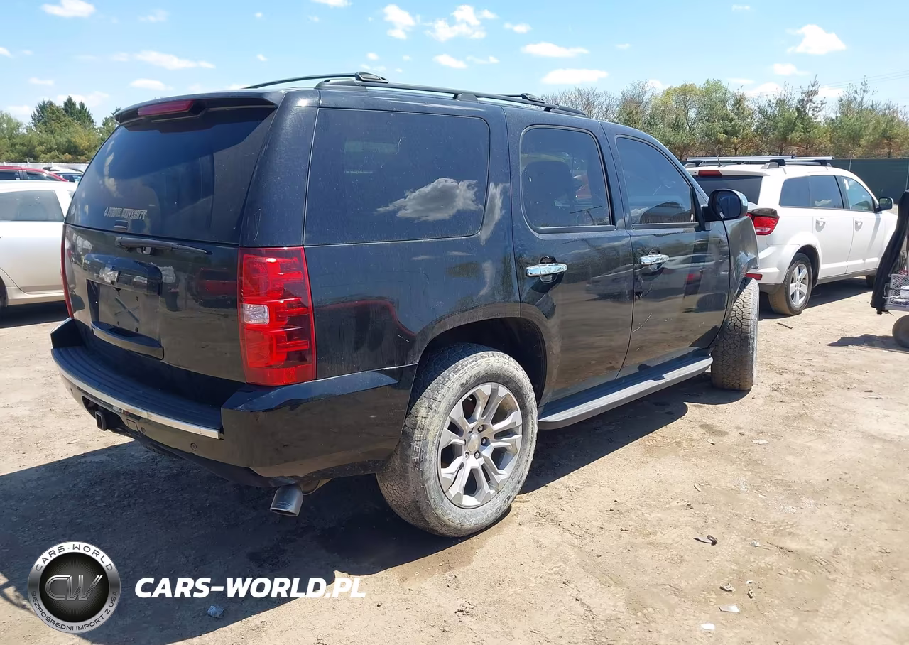 2010 Chevrolet Tahoe Ltz VIN:1GNUKCE02AR200503 - 4