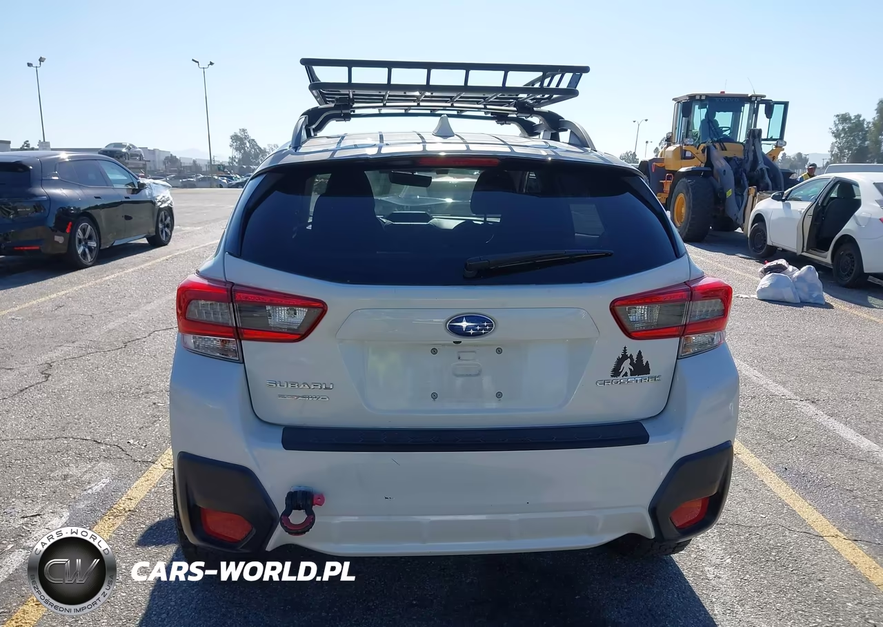 2020 Subaru Crosstrek Premium VIN:JF2GTAPC1L8244128 - 17