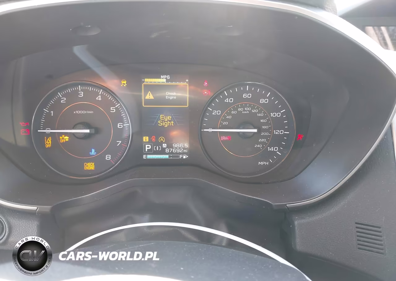 2020 Subaru Crosstrek Premium VIN:JF2GTAPC1L8244128 - 7