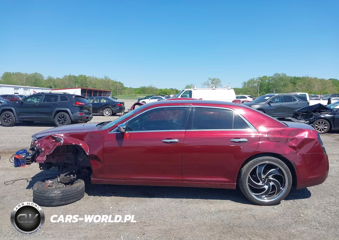 2018 Chrysler 300 Limited VIN:2C3CCAEG8JH159589 - 15