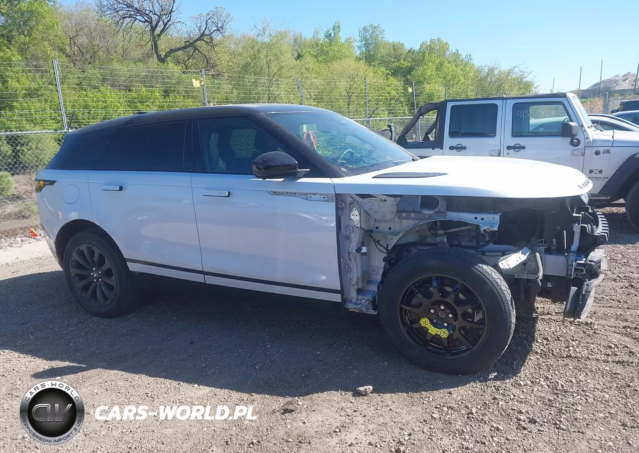 2020 Land Rover Range Rover Velar P250 R-Dynamic S VIN:SALYK2EX2LA291655 - 14