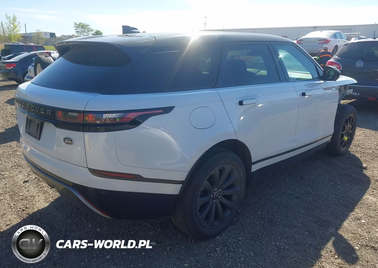 2020 Land Rover Range Rover Velar P250 R-Dynamic S VIN:SALYK2EX2LA291655 - 4