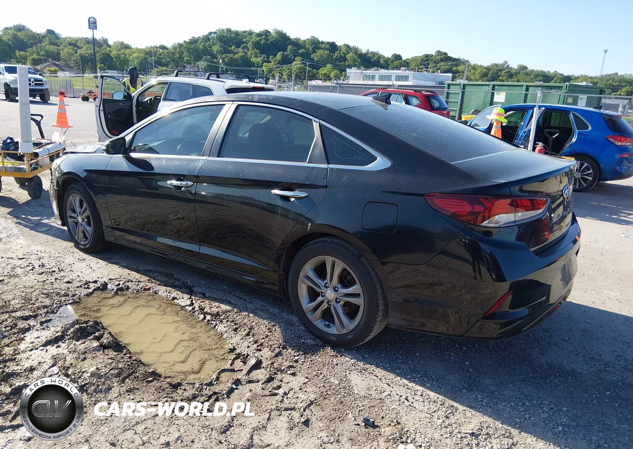 2018 Hyundai Sonata Sel VIN:5NPE34AF6JH606351 - 3