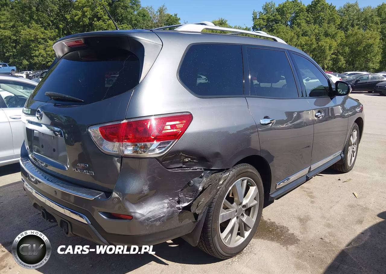 2016 Nissan Pathfinder Platinum VIN:5N1AR2MMXGC610799 - 4