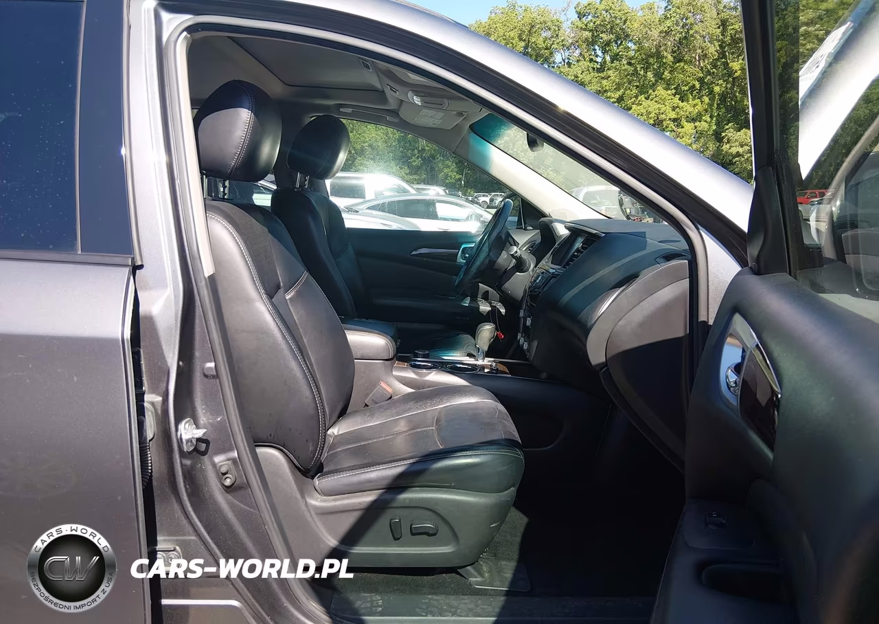 2016 Nissan Pathfinder Platinum VIN:5N1AR2MMXGC610799 - 5