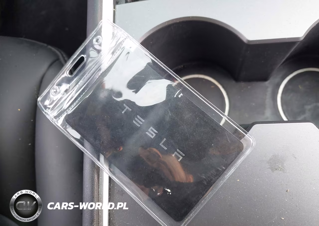2022 Tesla Model Y Long Range Dual Motor All-Wheel Drive VIN:7SAYGDEE4NA006080 - 11