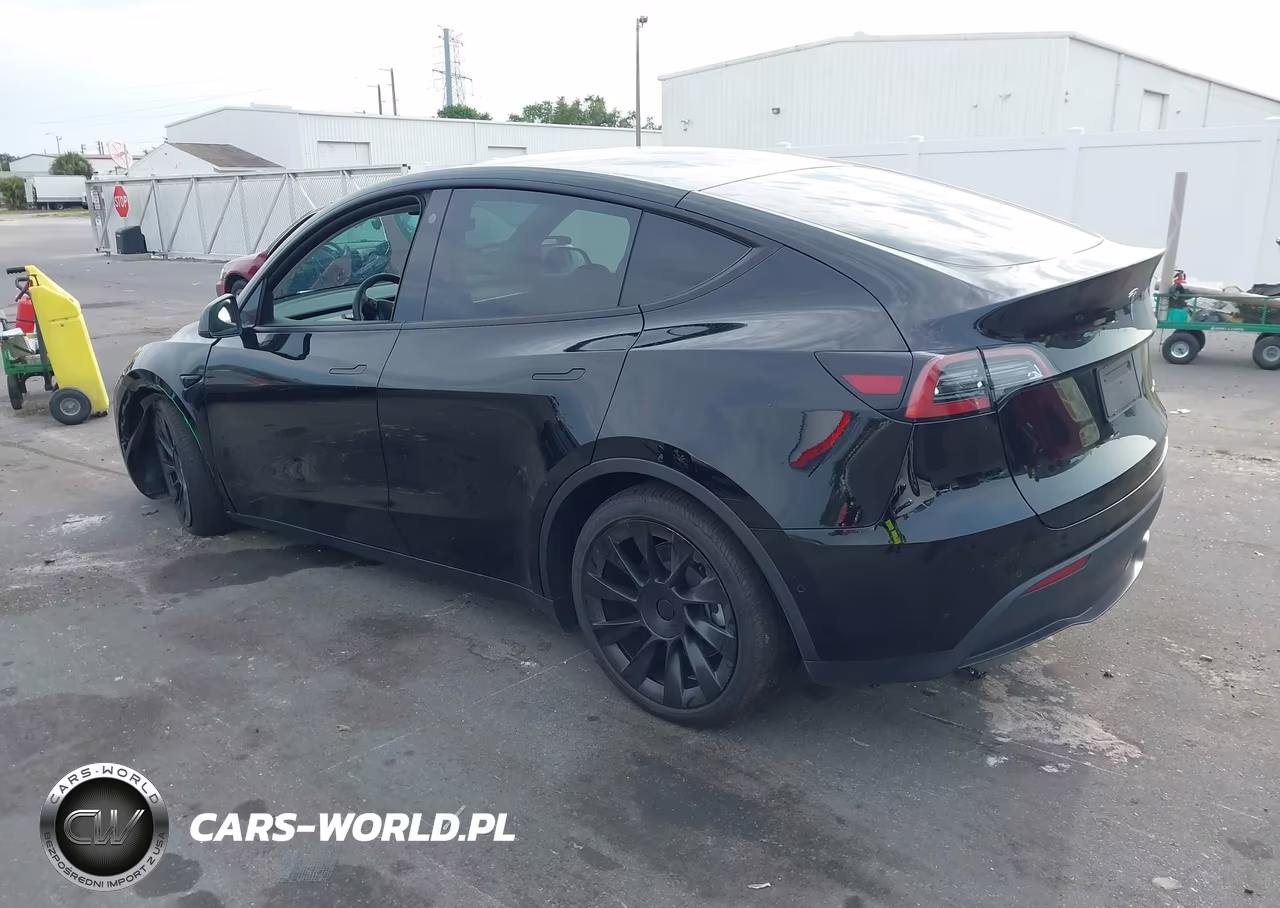 2022 Tesla Model Y Long Range Dual Motor All-Wheel Drive VIN:7SAYGDEE4NA006080 - 3