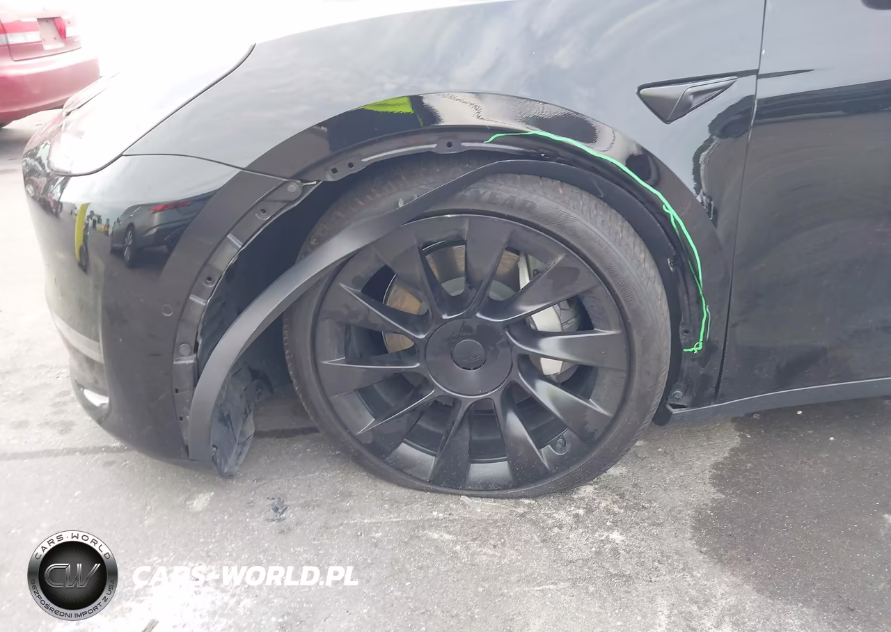 2022 Tesla Model Y Long Range Dual Motor All-Wheel Drive VIN:7SAYGDEE4NA006080 - 6