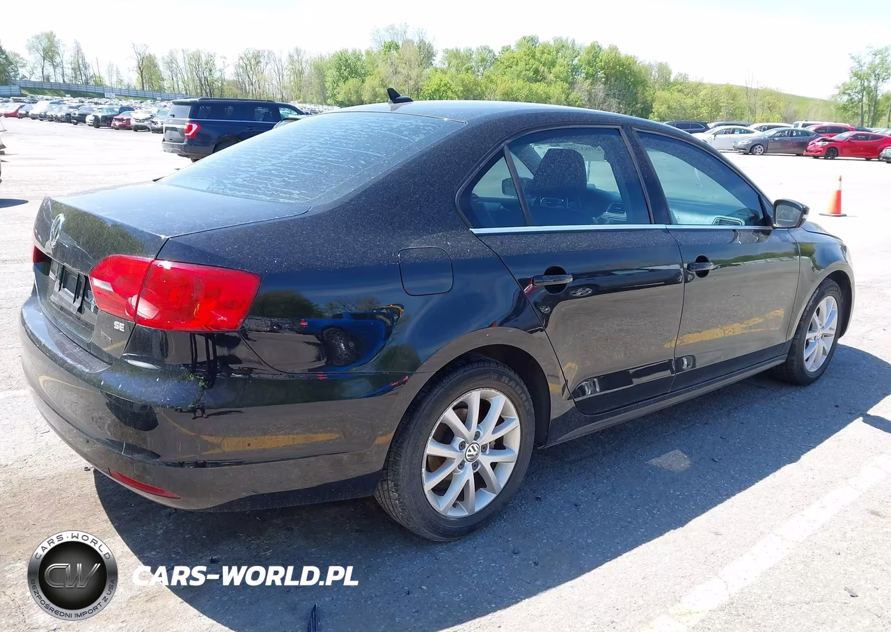 2014 Volkswagen Jetta 1.8T Se VIN:3VWD07AJ3EM429586 - 4