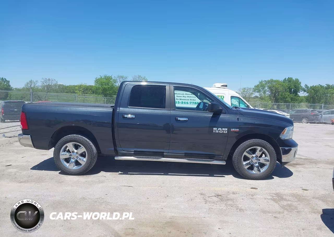 2015 Ram 1500 Big Horn VIN:3C6RR7LT3FG596857 - 13