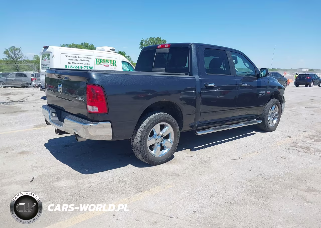 2015 Ram 1500 Big Horn VIN:3C6RR7LT3FG596857 - 4