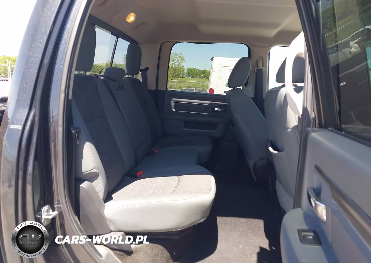 2015 Ram 1500 Big Horn VIN:3C6RR7LT3FG596857 - 8
