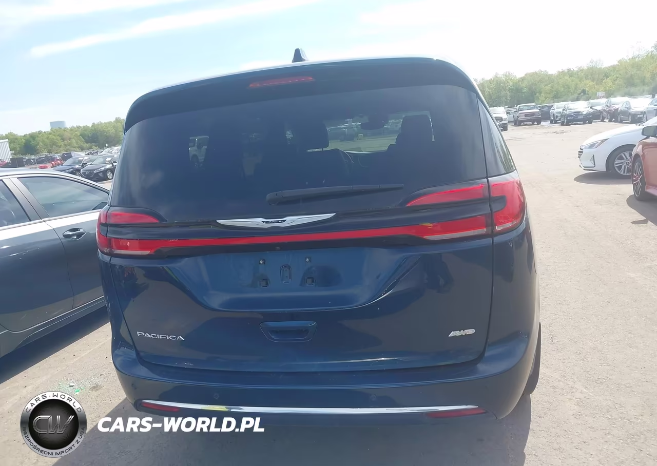 2025 Chrysler Pacifica Select VIN:2C4RC3BG1SR560547 - 16