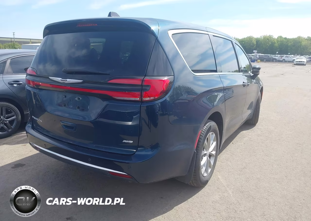 2025 Chrysler Pacifica Select VIN:2C4RC3BG1SR560547 - 4