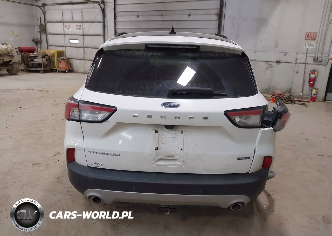 2020 Ford Escape Titanium Hybrid VIN:1FMCU9DZ3LUC44989 - 16