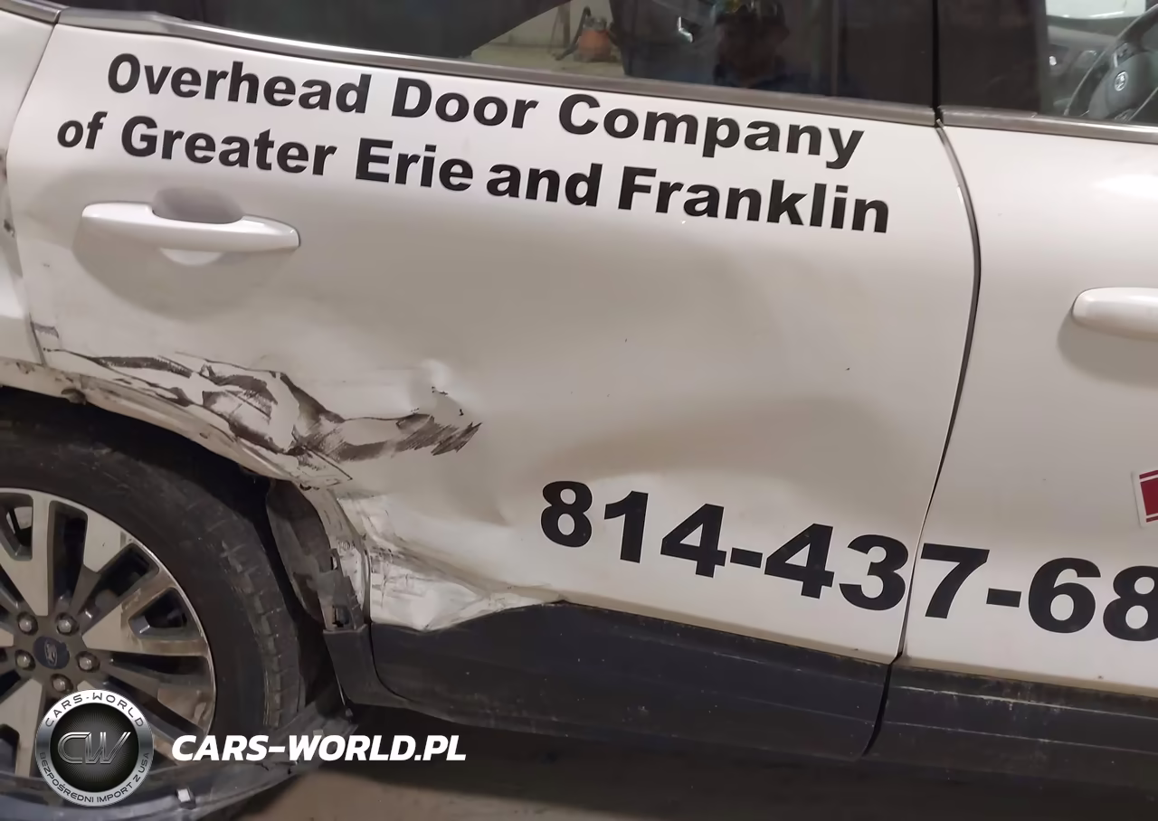 2020 Ford Escape Titanium Hybrid VIN:1FMCU9DZ3LUC44989 - 6