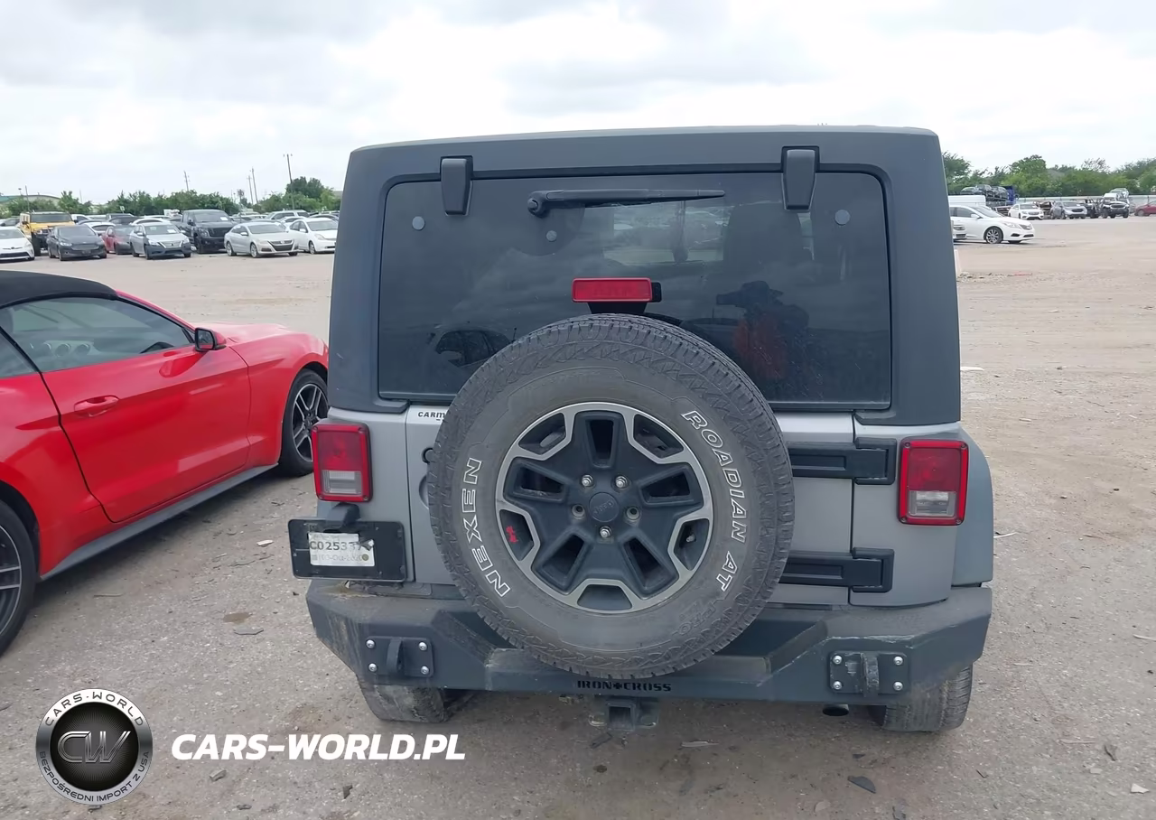 2014 Jeep Wrangler Unlimited Sport VIN:1C4BJWDG9EL307107 - 16