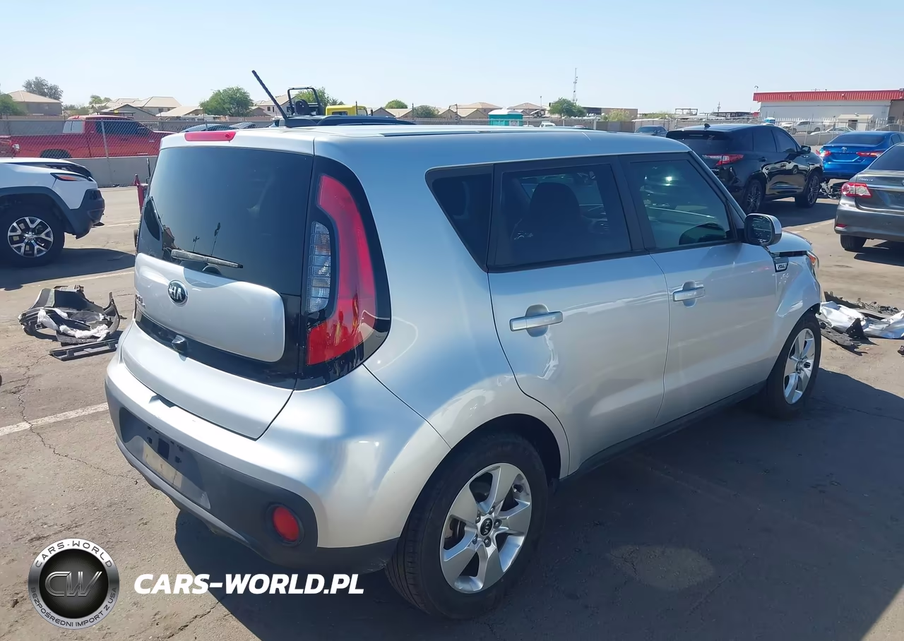 2019 Kia Soul VIN:KNDJN2A24K7016570 - 4