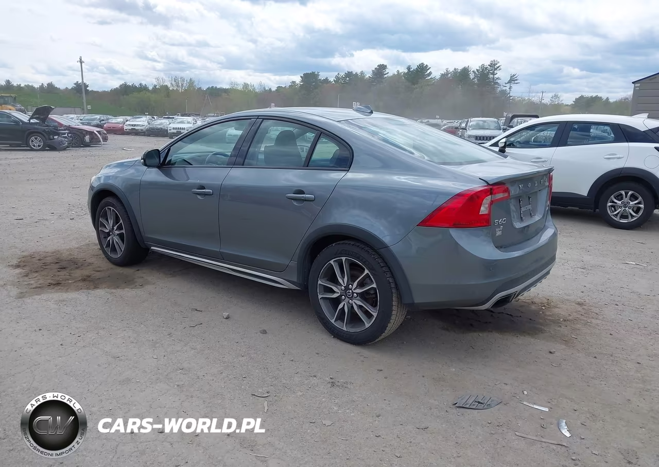 2016 Volvo S60 Cross Country T5 Platinum VIN:YV4612UM8G2001442 - 3