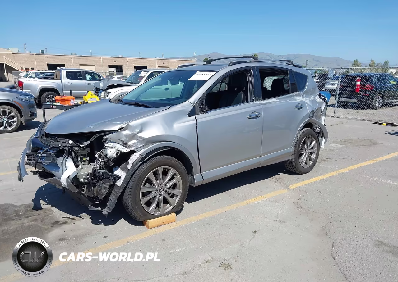 2017 Toyota Rav4 Platinum VIN:2T3YFREV0HW324180 - 2