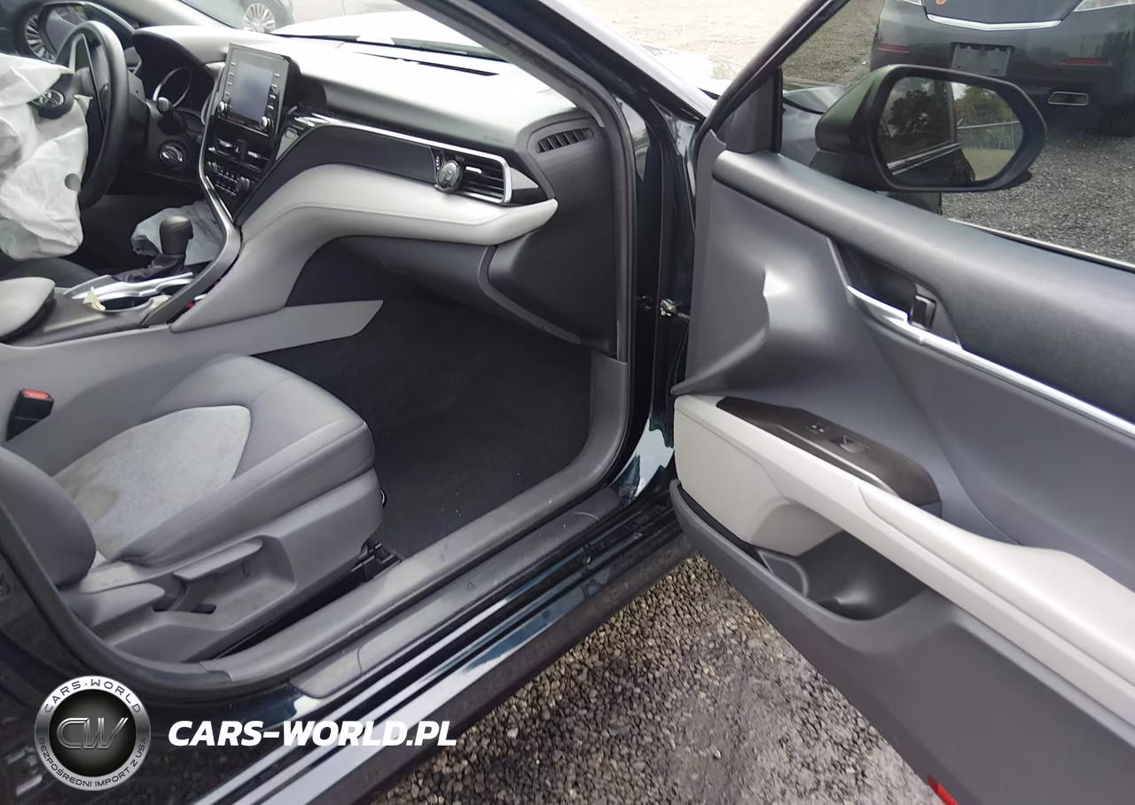 2021 Toyota Camry Le VIN:4T1C11AK6MU440718 - 5