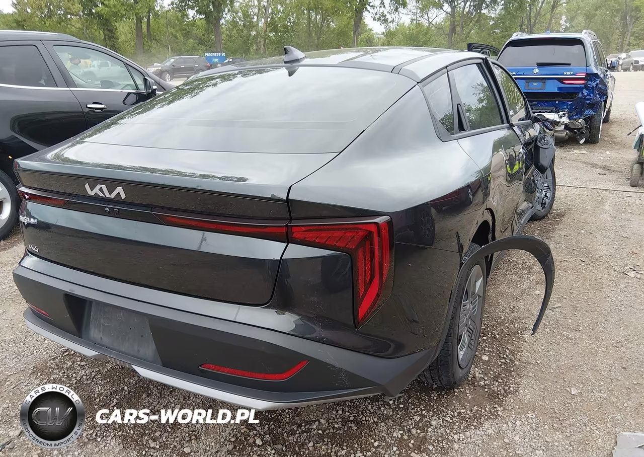 2025 Kia K4 Lx VIN:3KPFT4DE8SE079457 - 4