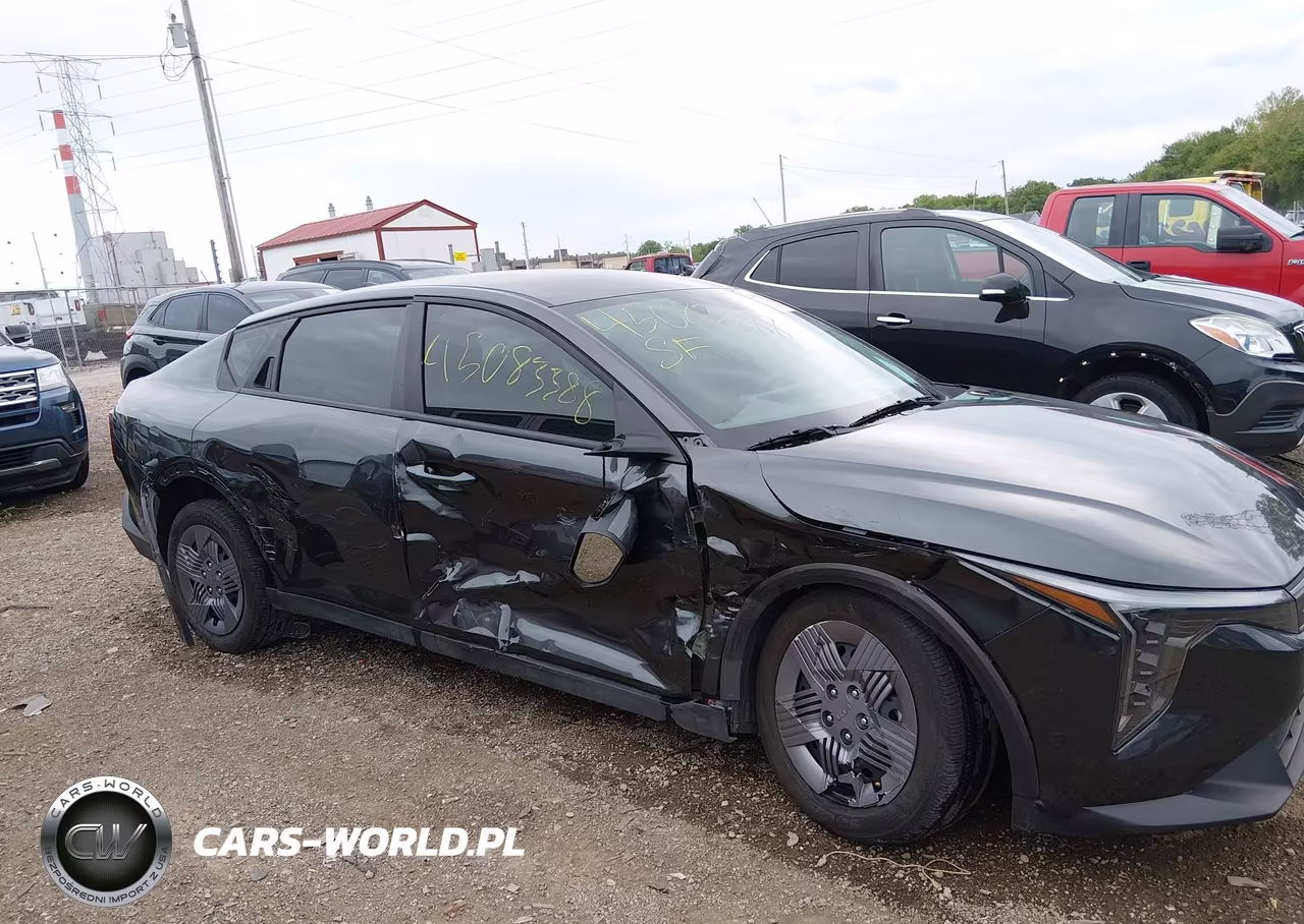 2025 Kia K4 Lx VIN:3KPFT4DE8SE079457 - 6