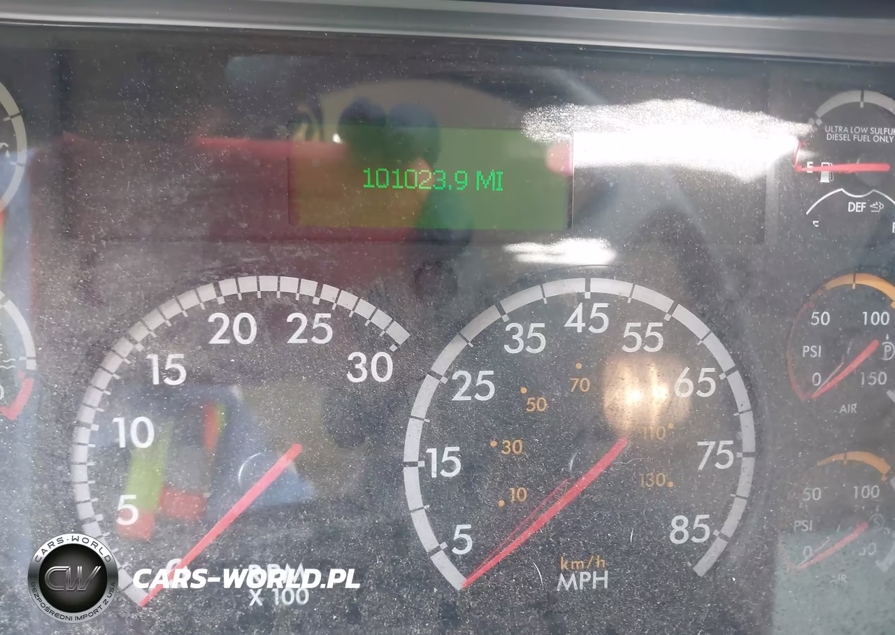 2018 Freightliner M2 106 VIN:3ALACWFC1JDJR5328 - 5