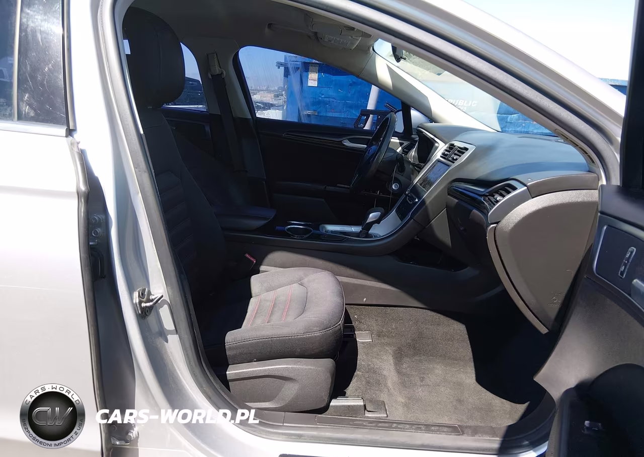 2013 Ford Fusion Se VIN:3FA6P0HR3DR370802 - 5
