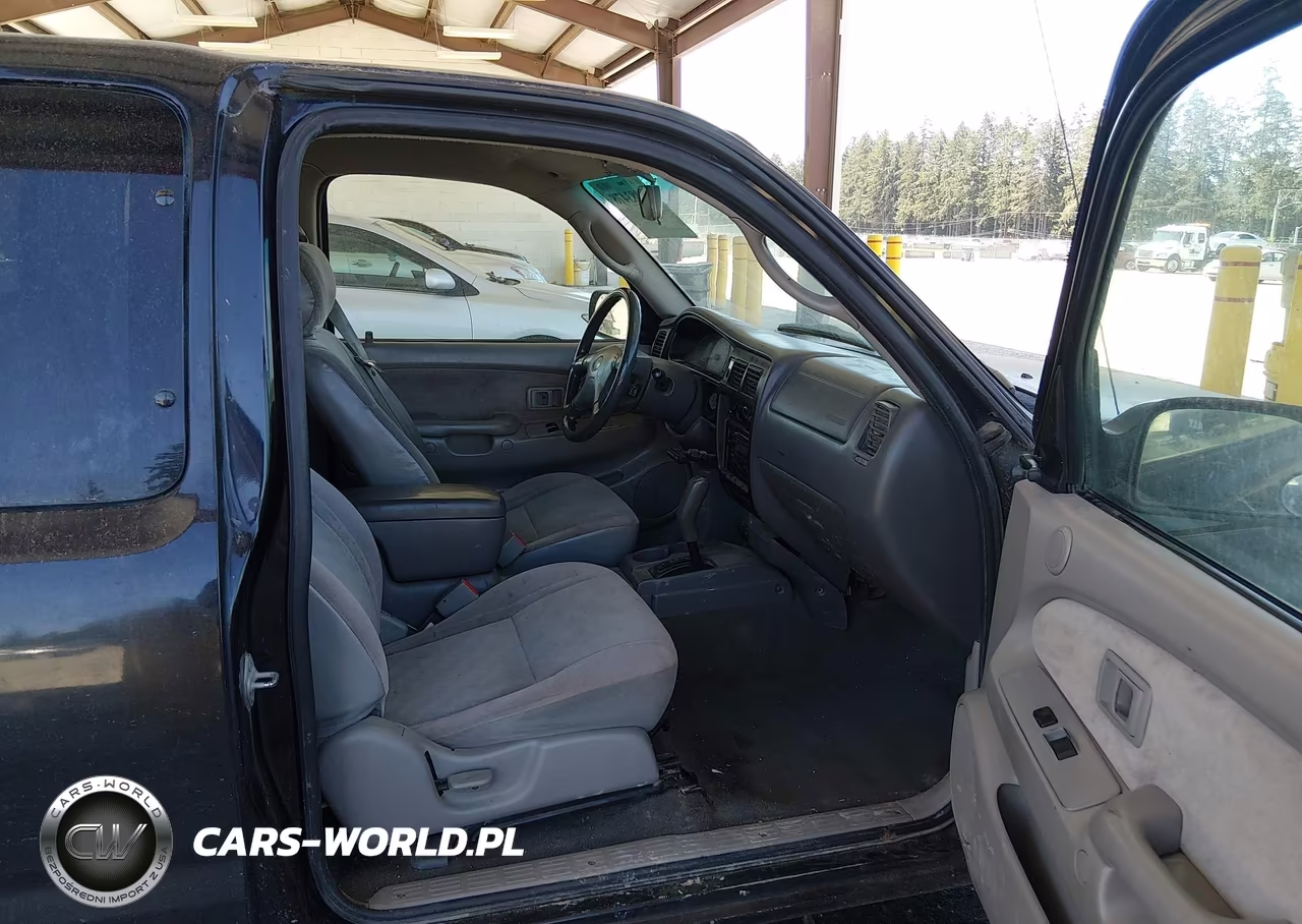 2004 Toyota Tacoma VIN:5TEVL52N94Z330356 - 5