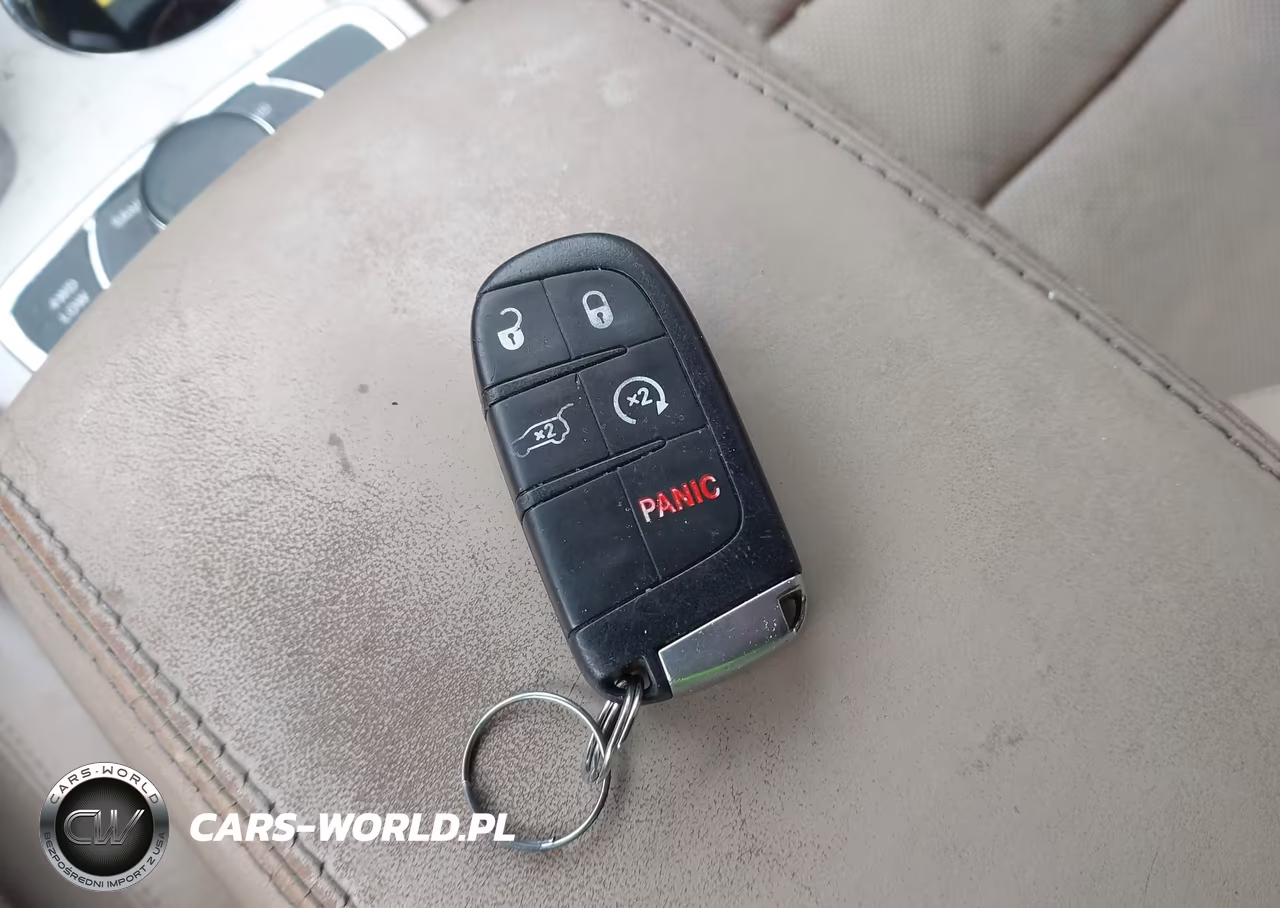 2014 Jeep Grand Cherokee Overland VIN:1C4RJFCG0EC122380 - 11