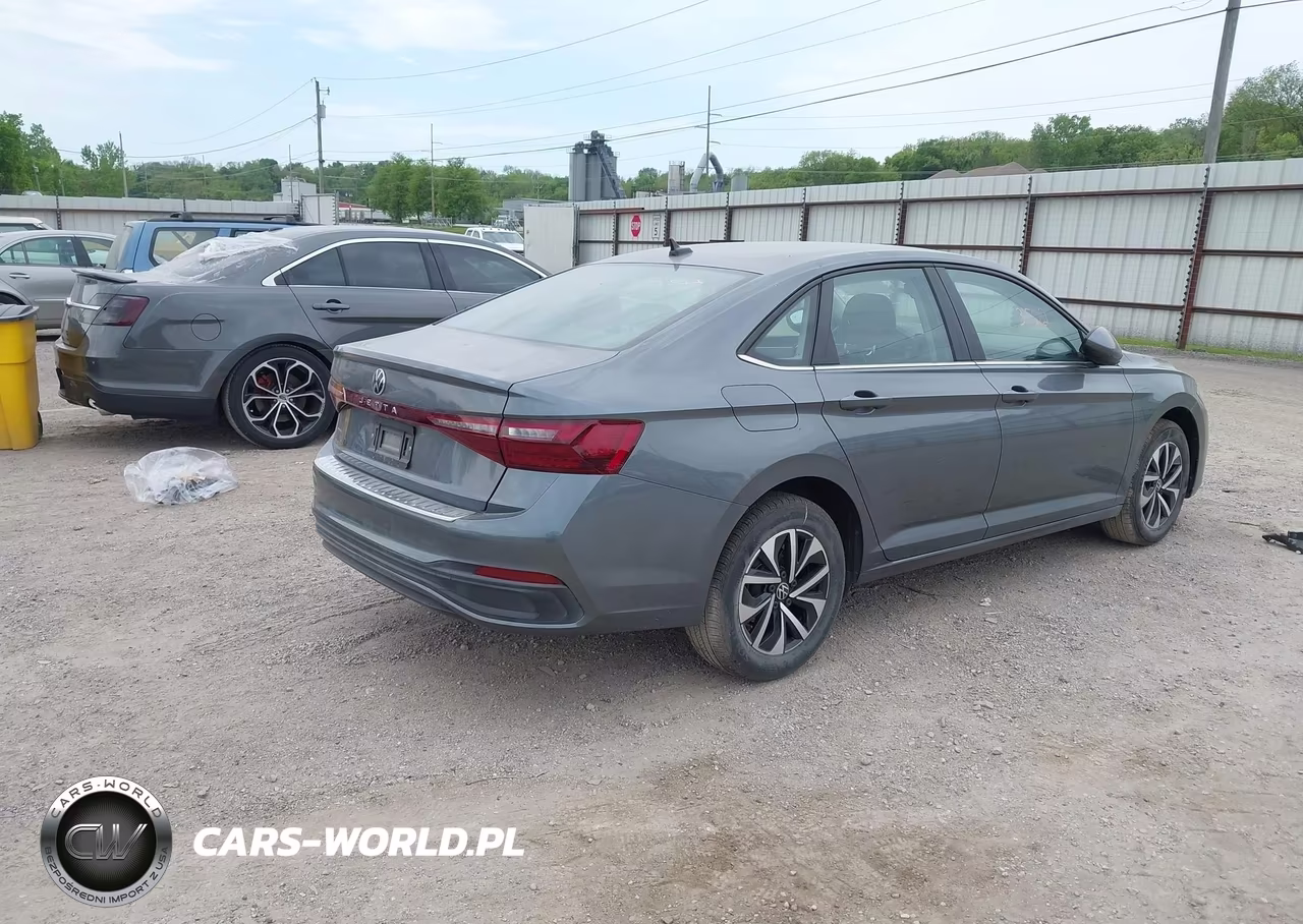 2025 Volkswagen Jetta 1.5T S VIN:3VW5X7BU5SM109867 - 4