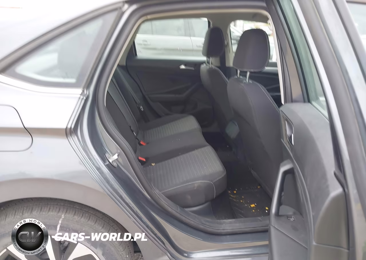 2025 Volkswagen Jetta 1.5T S VIN:3VW5X7BU5SM109867 - 8