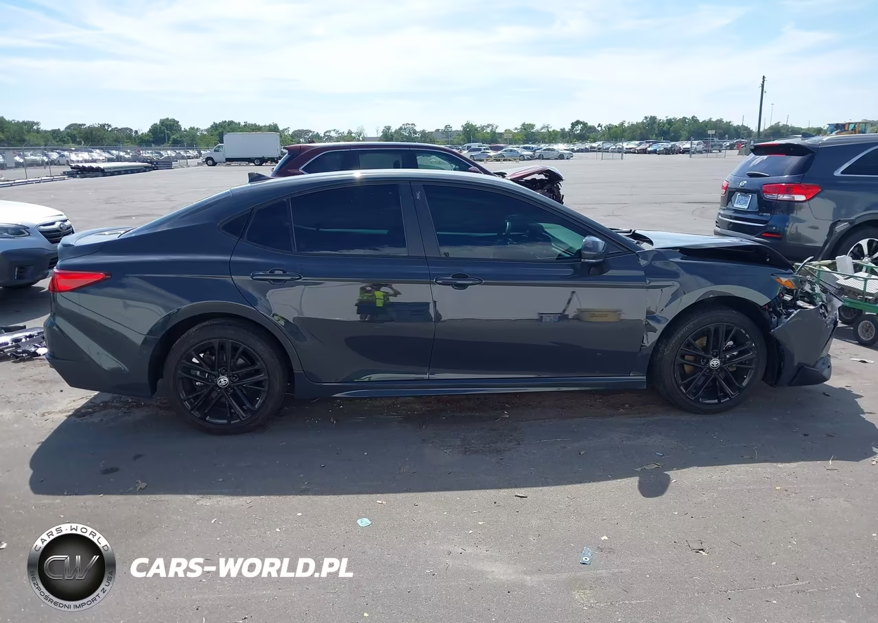 2025 Toyota Camry Se VIN:4T1DAACK7SU031108 - 14